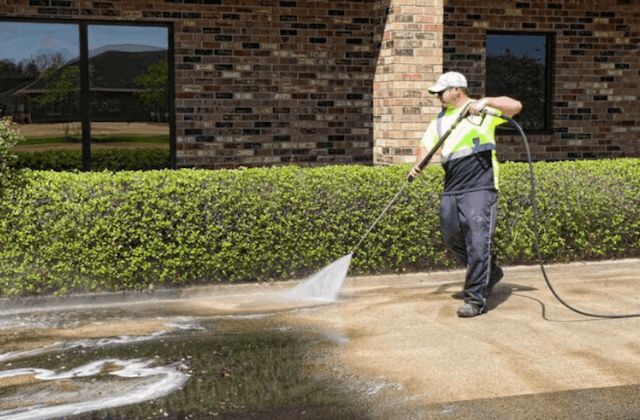 commercial concrete cleaning in glendale